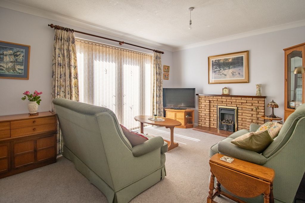 Property photo 2 of 29 4202386