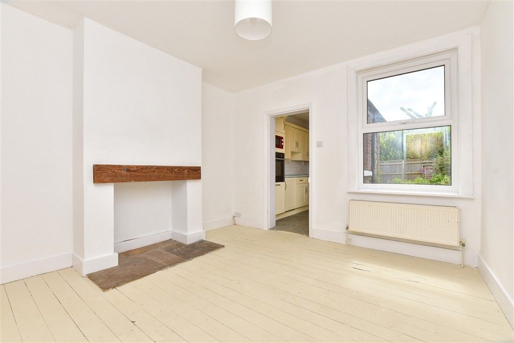 Property photo 3 of 13 Dining Room