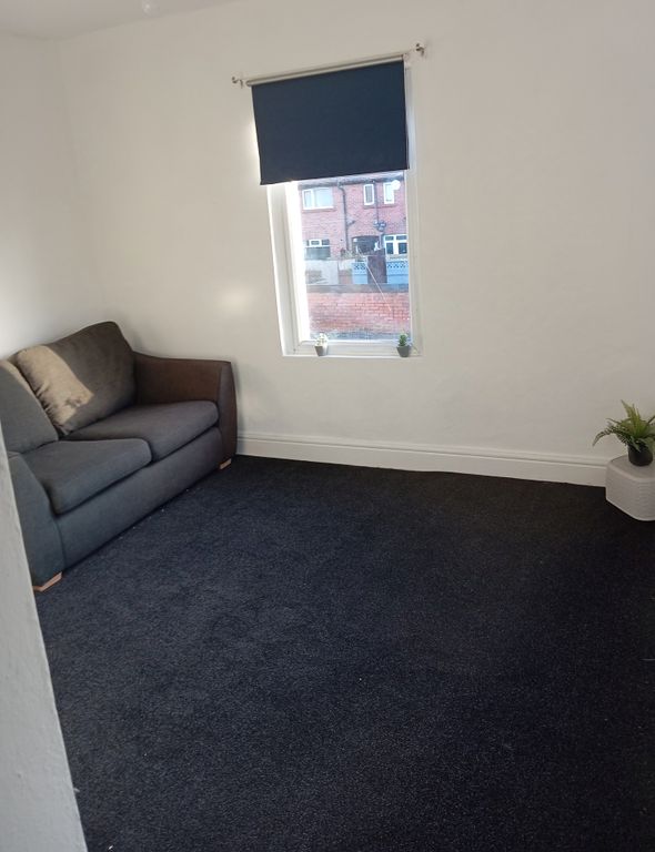 Property photo 3 of 4