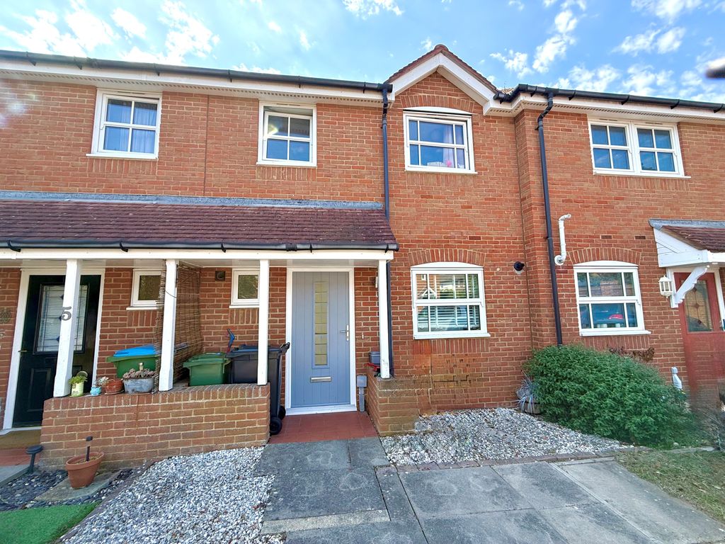 Property photo 1 of 7 7 Butcher Close Front 2026