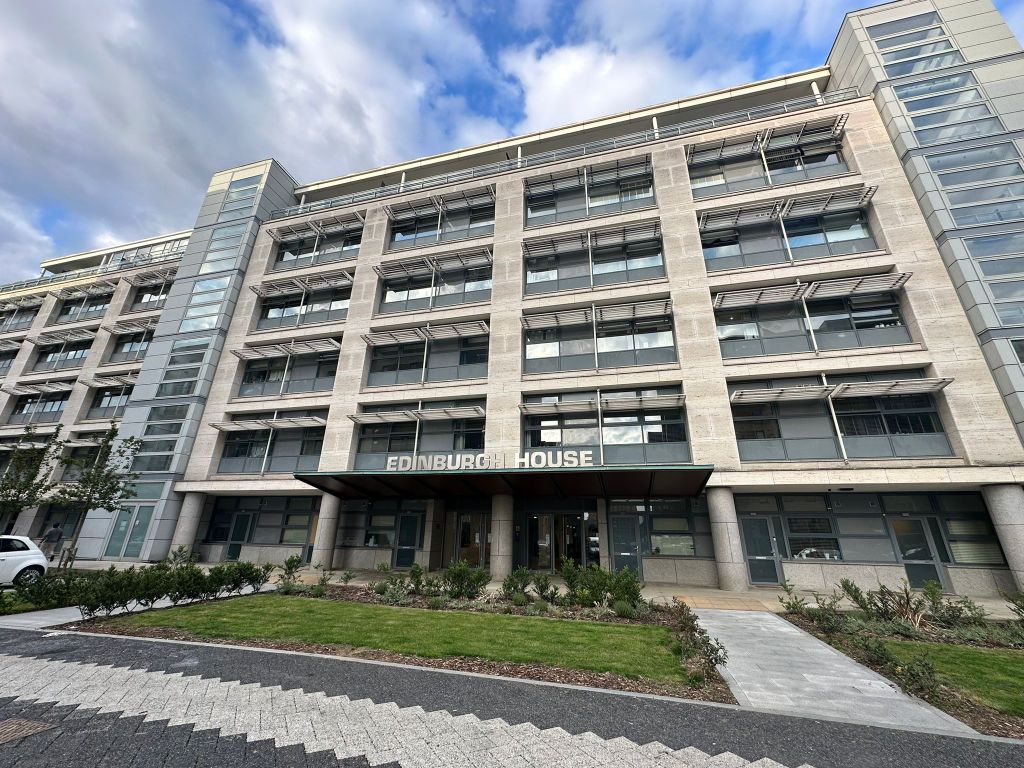 Property photo 1 of 7 Image