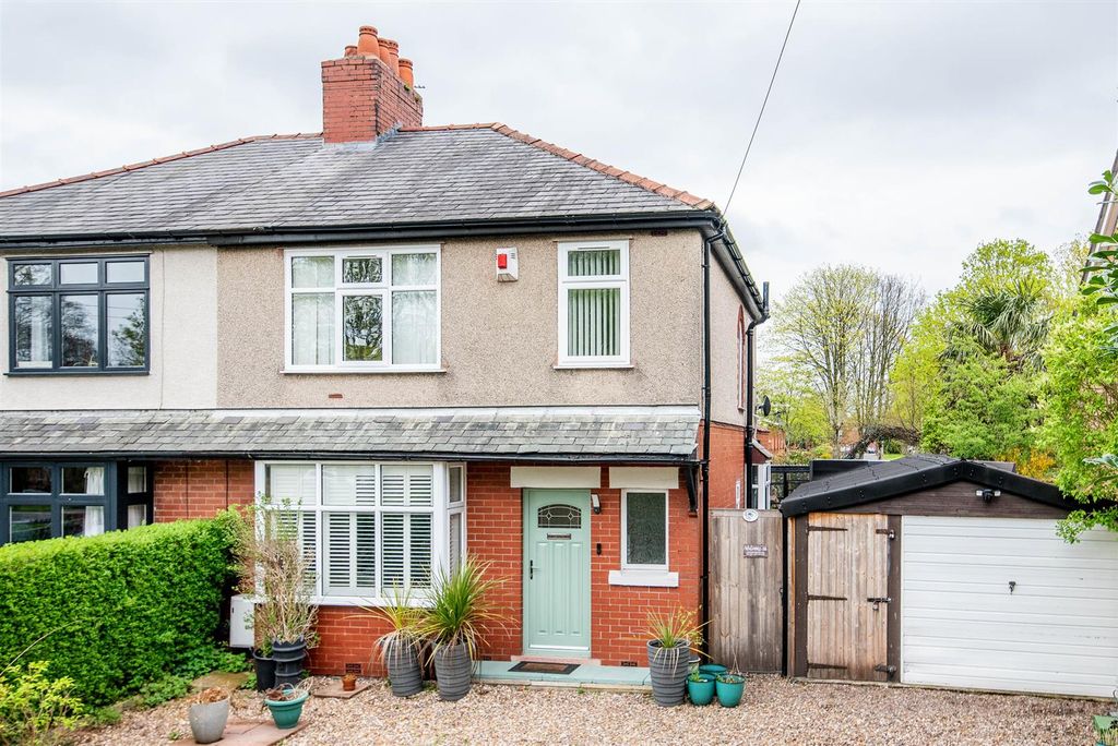 Property photo 1 of 27 Front External