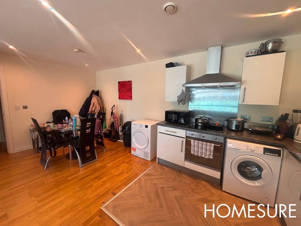 Property photo 3 of 8 Picture No. 03