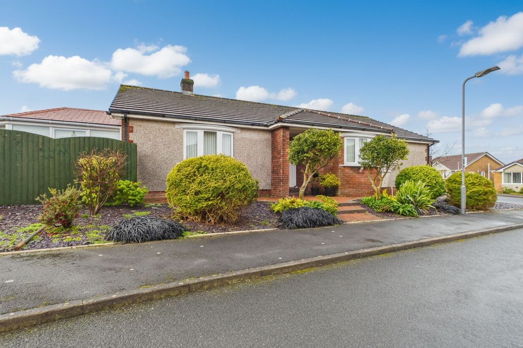 Property photo 1 of 22