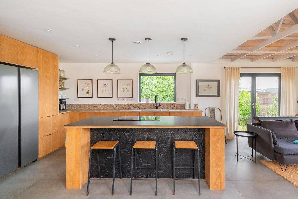 Property photo 1 of 41 4O8Rse - Reception M.Jpg
