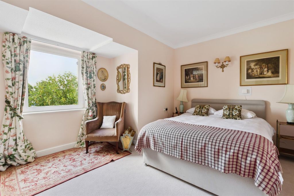 Property photo 1 of 11 01-11.Jpg