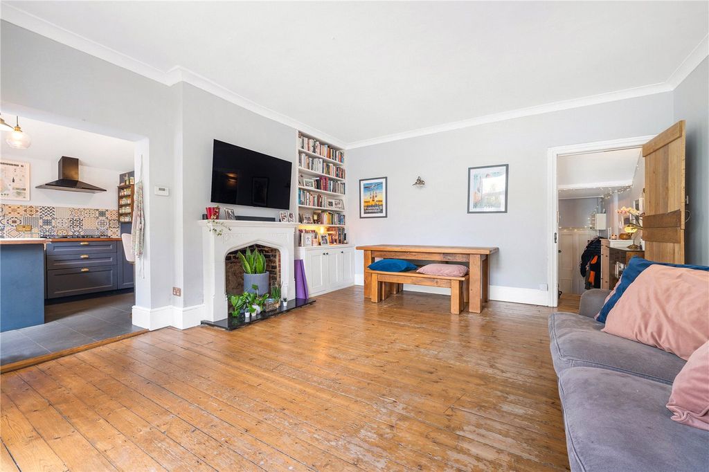 Property photo 3 of 15 Picture No. 22