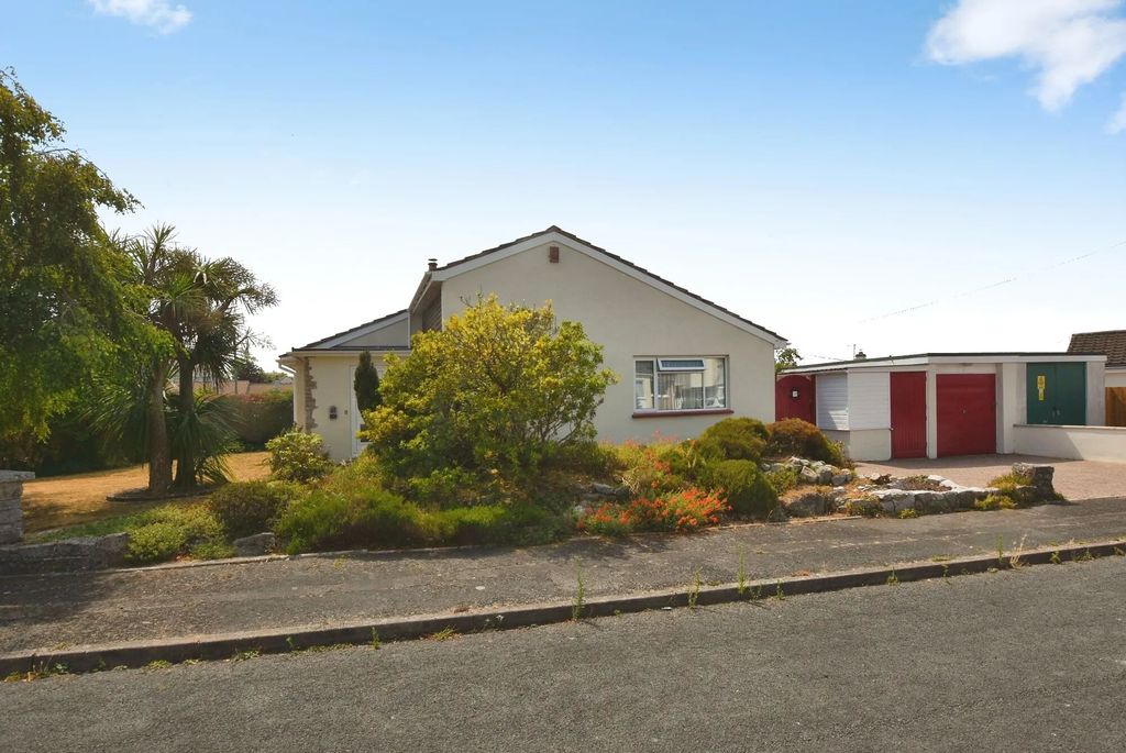 Property photo 1 of 18 Main Image