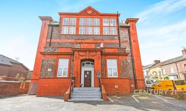 Property photo 1 of 7