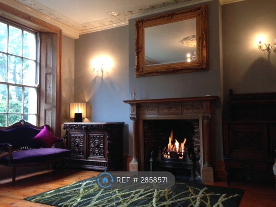 Property photo 1 of 7 Front Room Fire