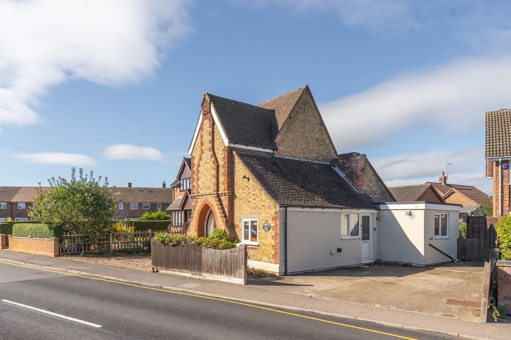 Property photo 1 of 16