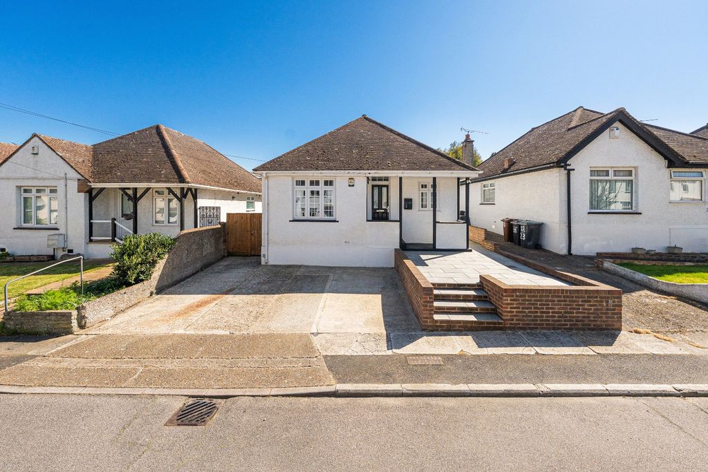 Property photo 1 of 19 5004311