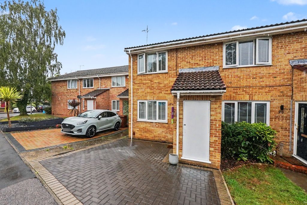 Property photo 1 of 15 5177302