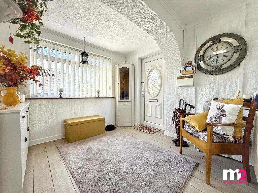 Property photo 3 of 23