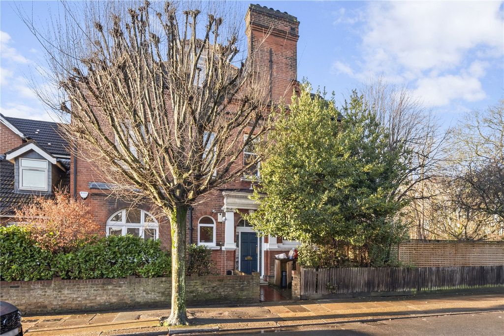 Property photo 1 of 10 Exterior