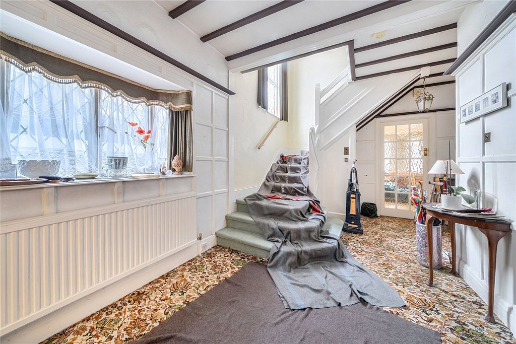 Property photo 2 of 15 Picture No. 11