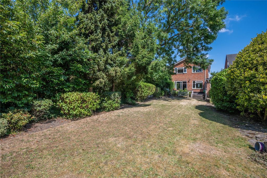 Property photo 2 of 26 Picture No. 20