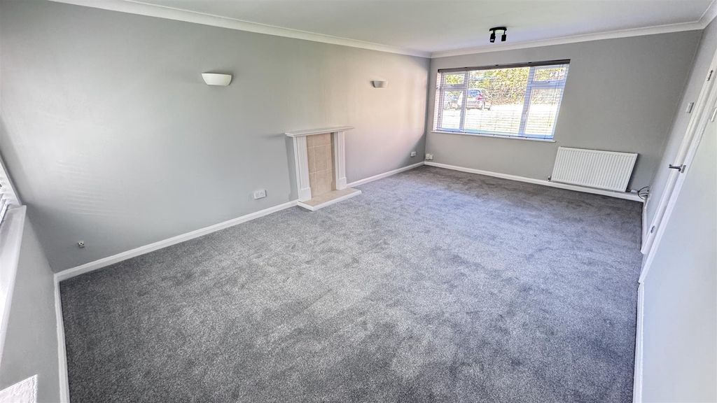 Property photo 2 of 12 Img_9539 2.Jpg