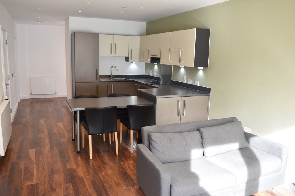 Property photo 3 of 19