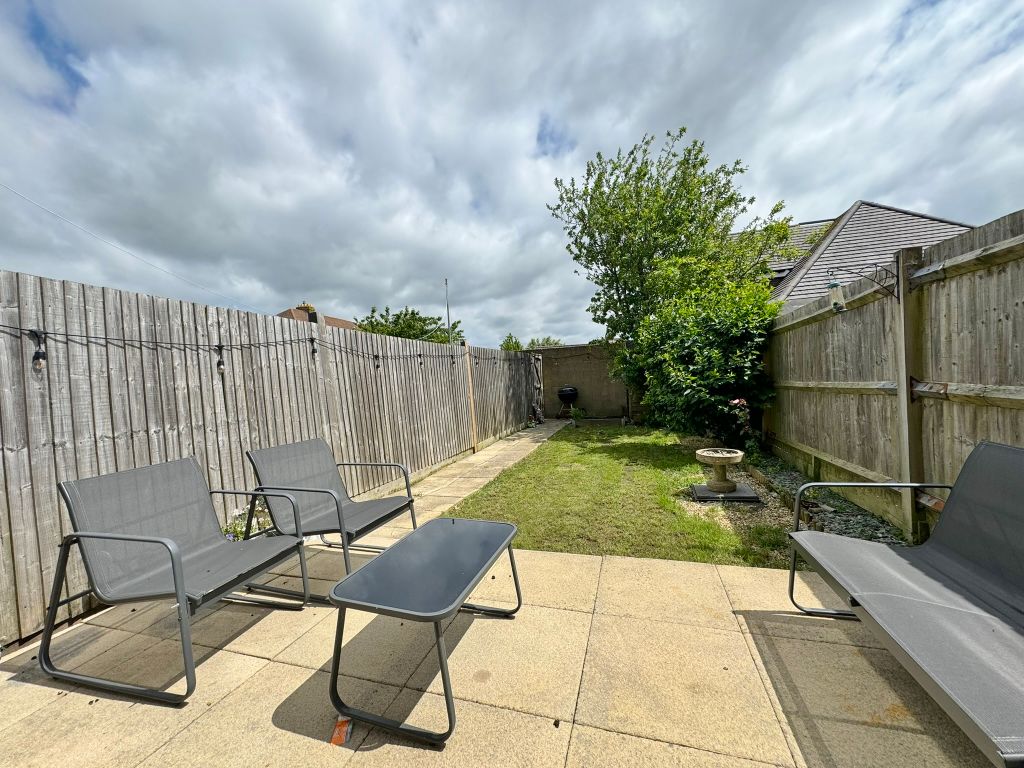Property photo 3 of 12