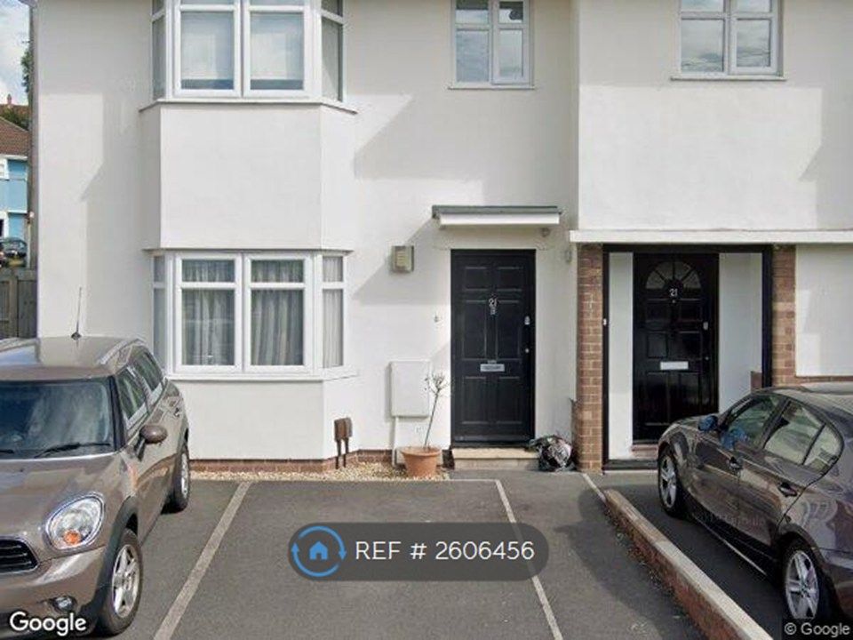 Property photo 1 of 10 First Floor Flat