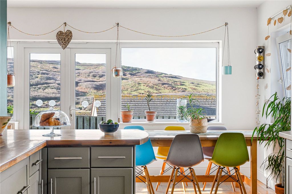 Property photo 3 of 24 Picture No. 31