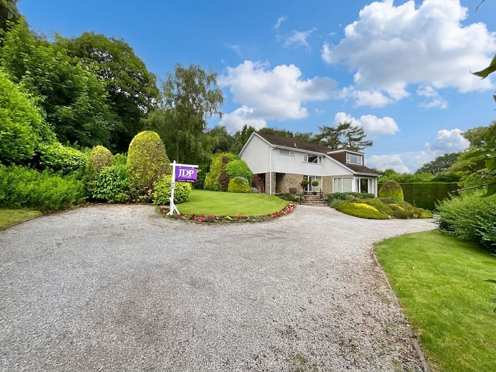 Property photo 1 of 39