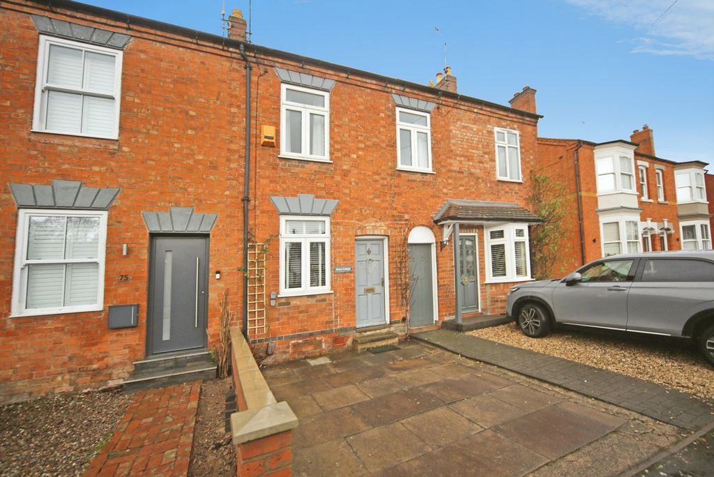 Property photo 2 of 17 Pbox-Img.Jpg