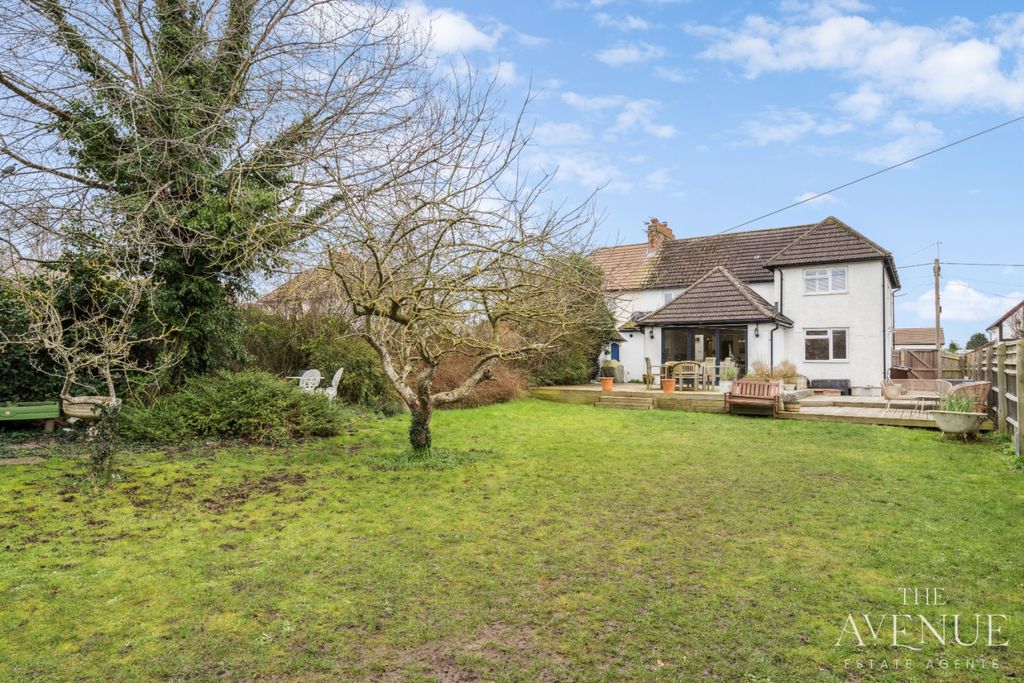 Property photo 3 of 22 4215664