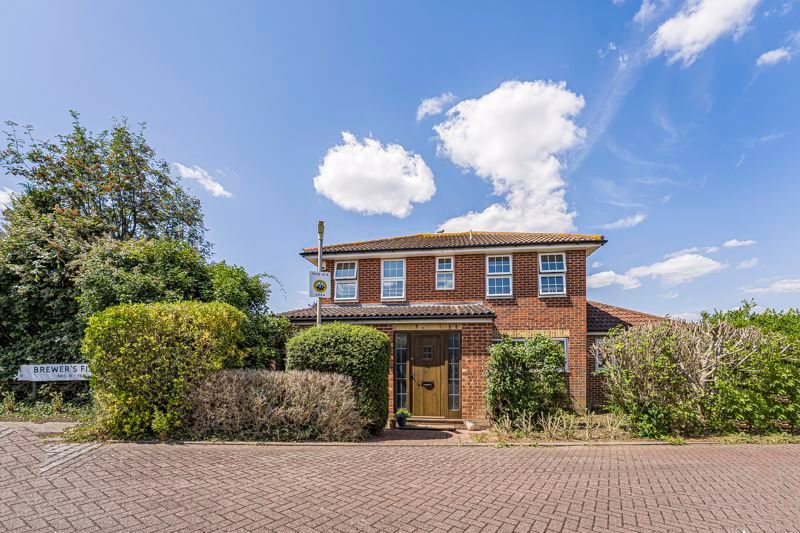 Property photo 1 of 25 Photo 4