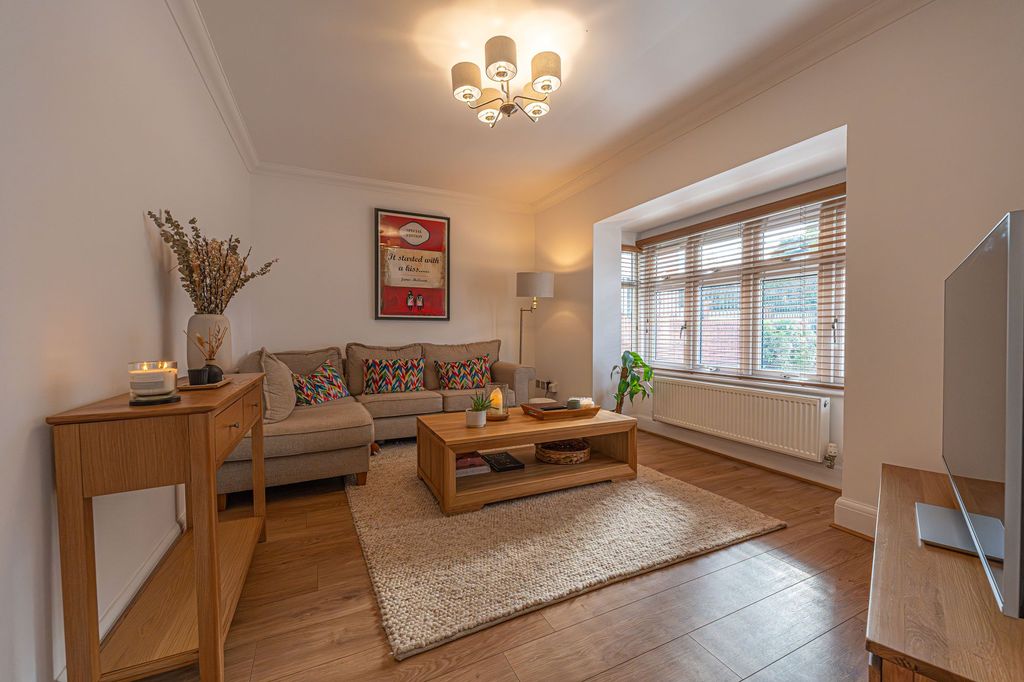 Property photo 3 of 66