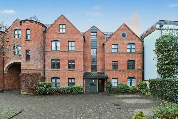 Property photo 3 of 6 320644