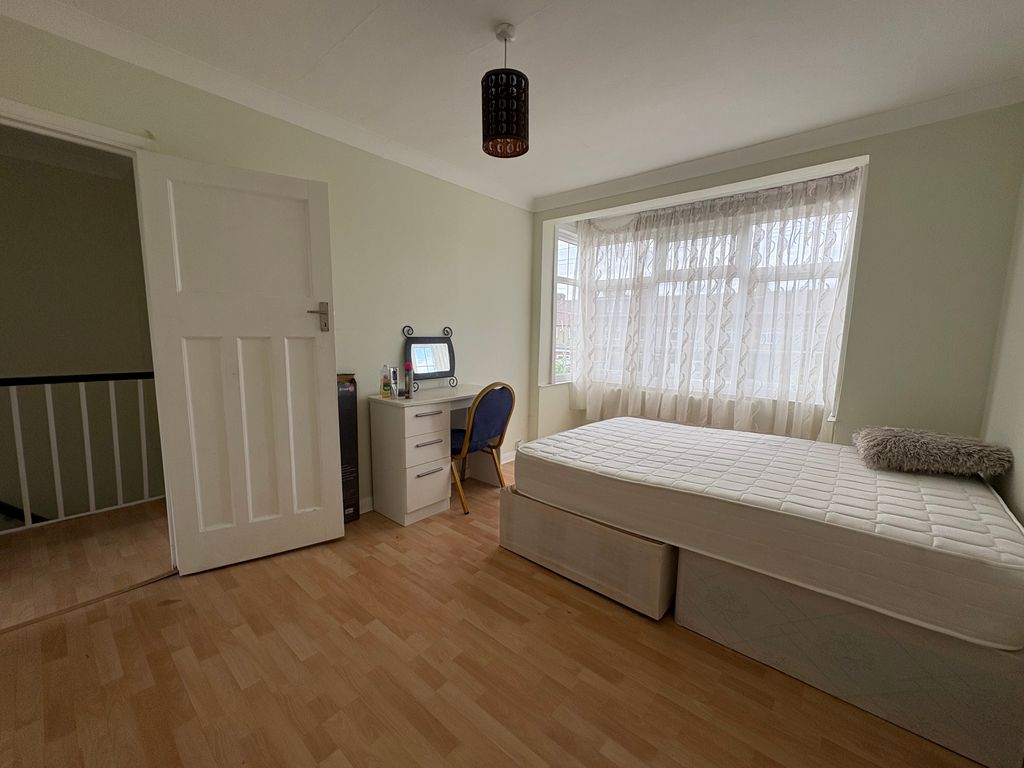 Property photo 1 of 9 Img_6139