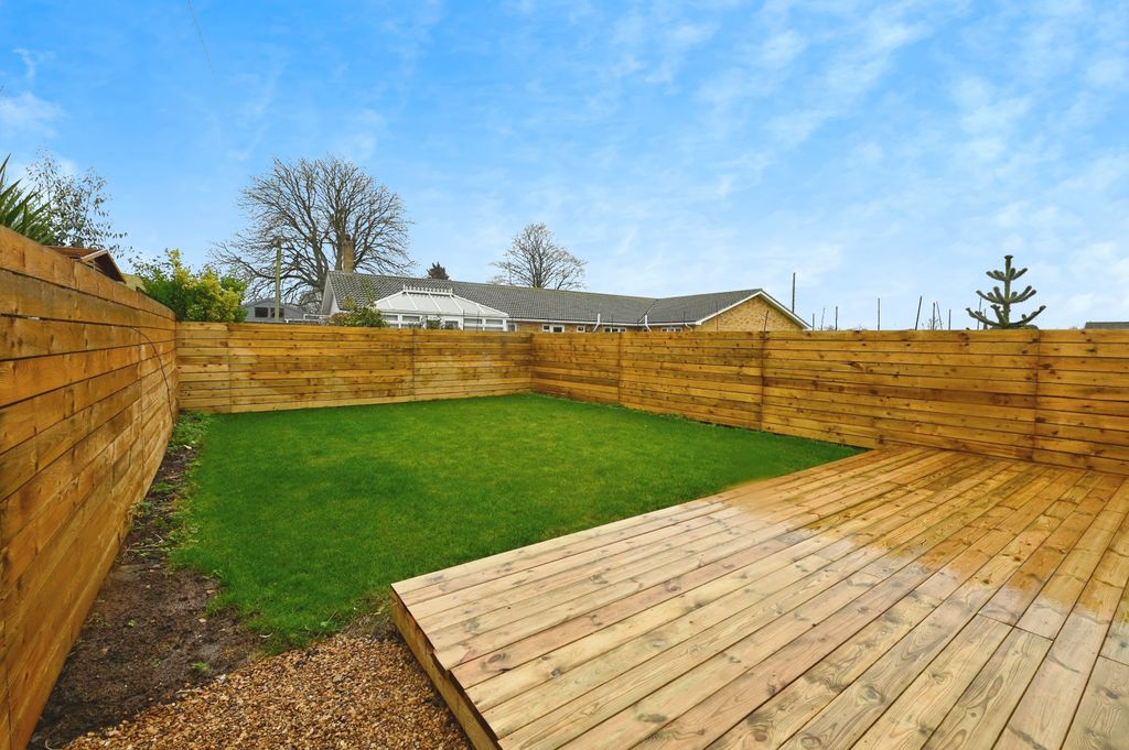 Property photo 3 of 20 6039