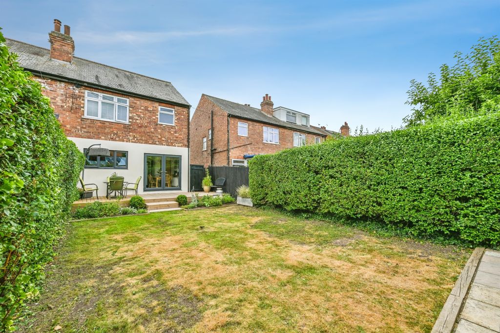 Property photo 3 of 23