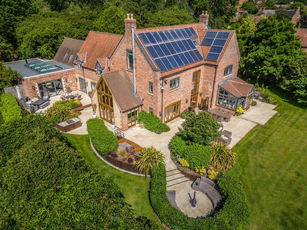 Property photo 1 of 40 Photo 1