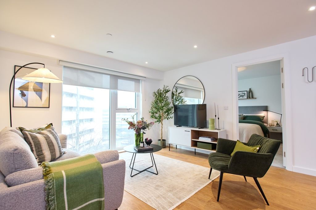 Property photo 2 of 9