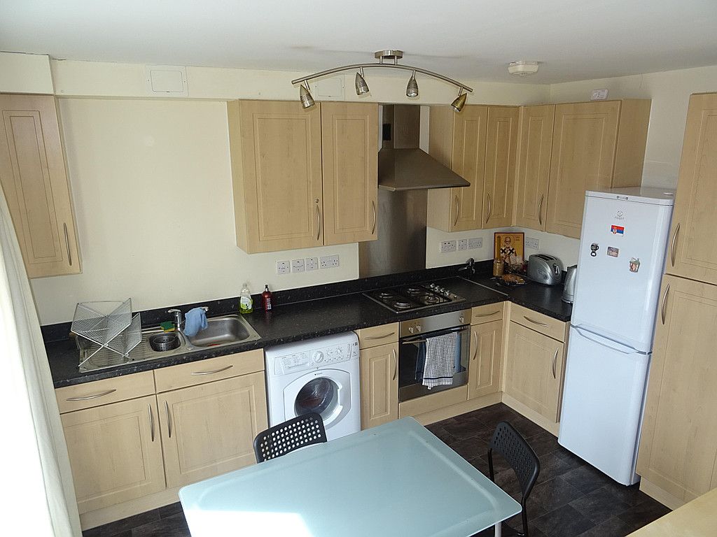 Property photo 3 of 10