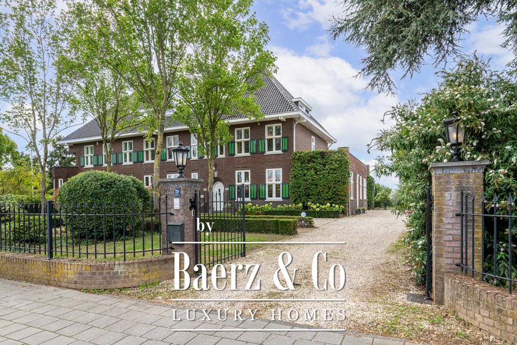 Property photo 1 of 1
