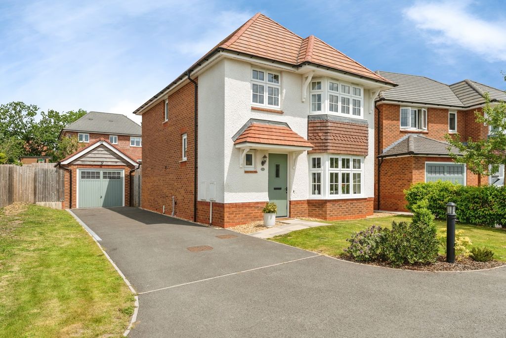 Property photo 1 of 23 Pbox-Img.Jpg