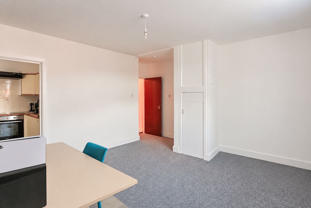Property photo 2 of 13 333A7912-1