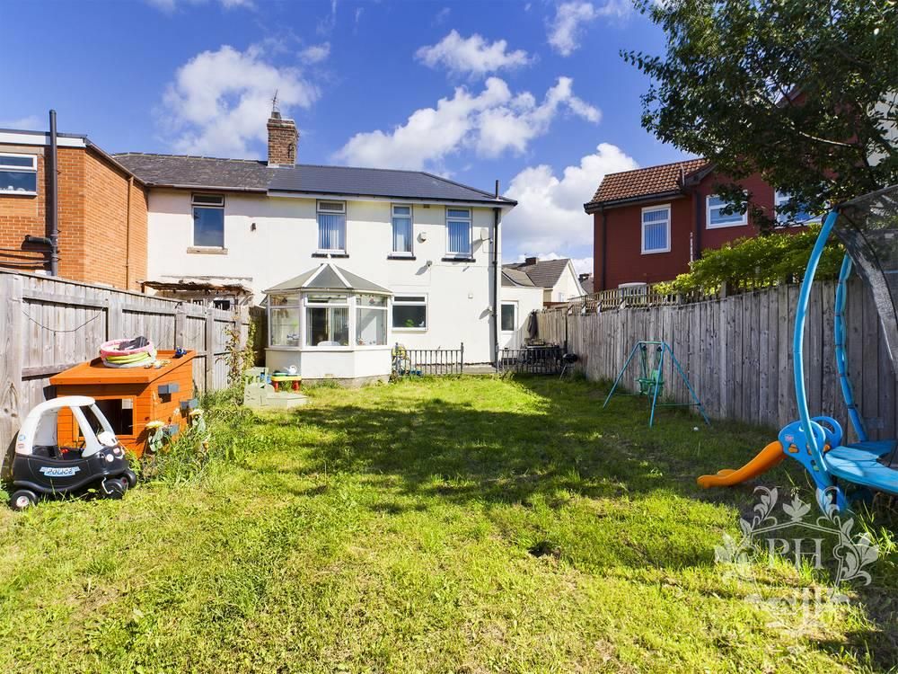 Property photo 1 of 12 Cam00510P1-Pr0118-Still09-Thumbnail-H750-70.Jpg