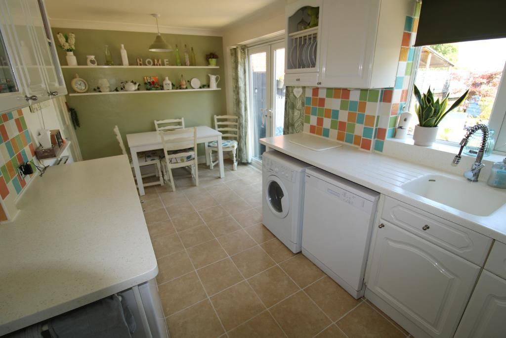 Property photo 2 of 11 Kitchen/Diner