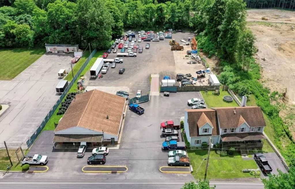 Property photo 1 of 24