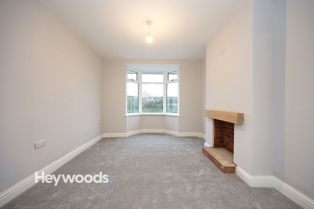 Property photo 3 of 39