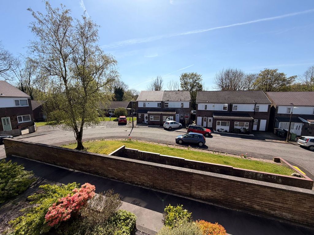 Property photo 3 of 12 Photograph