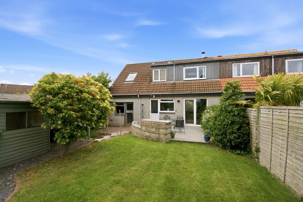 Property photo 1 of 41