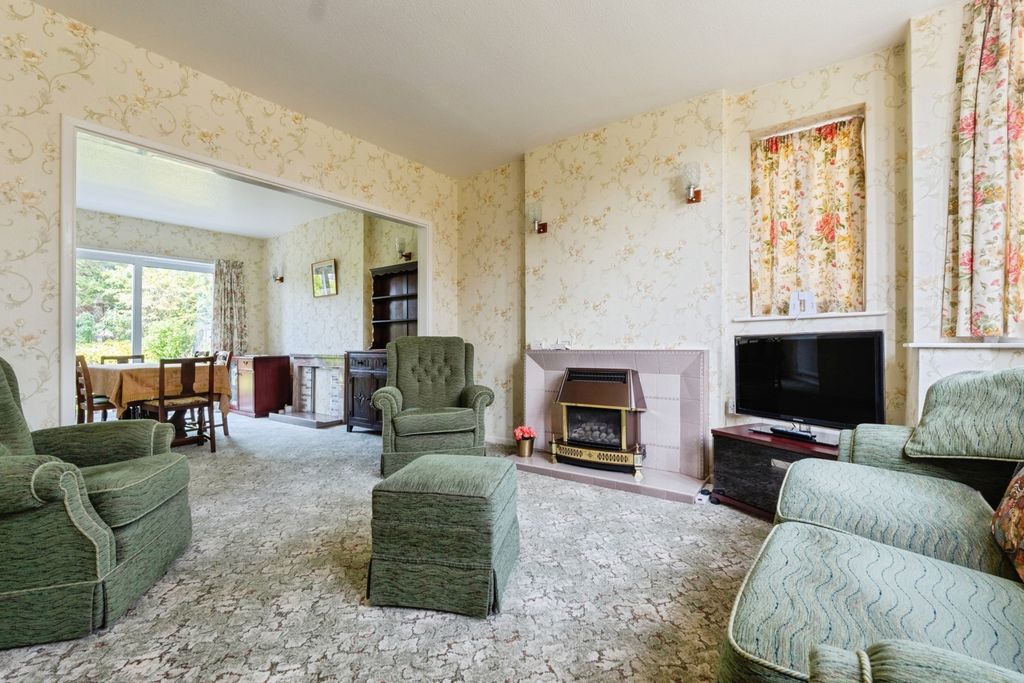 Property photo 2 of 20 Pbox-Img.Jpg