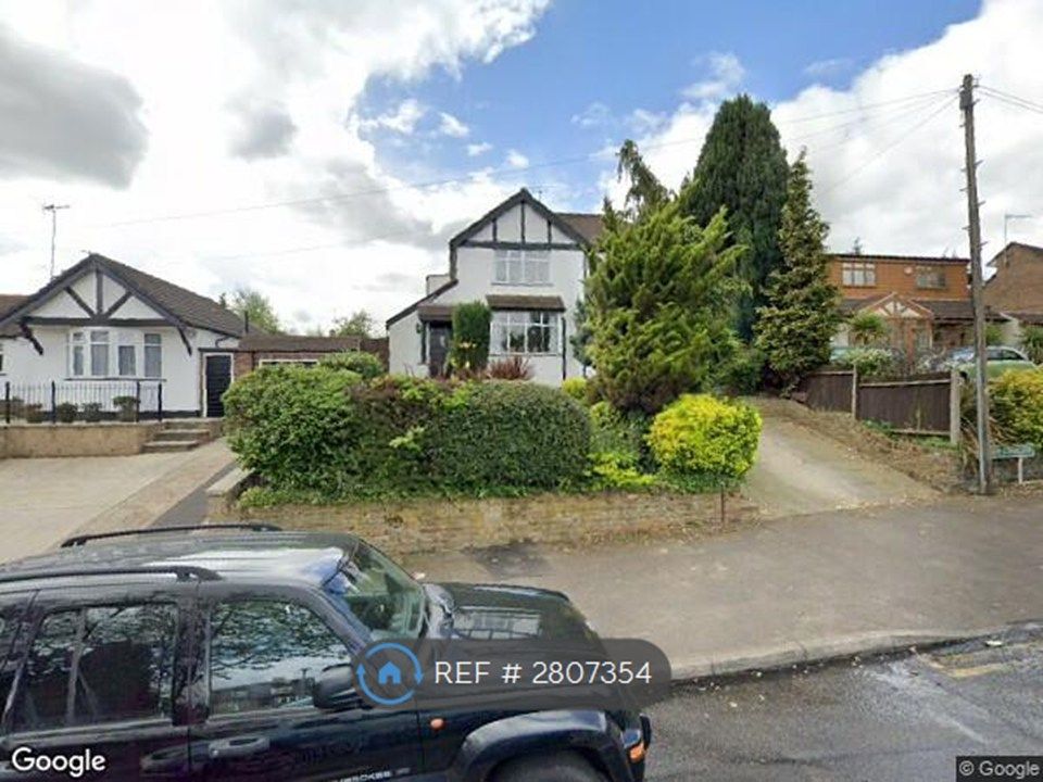 Property photo 1 of 6 Room Available Detached House Orpington