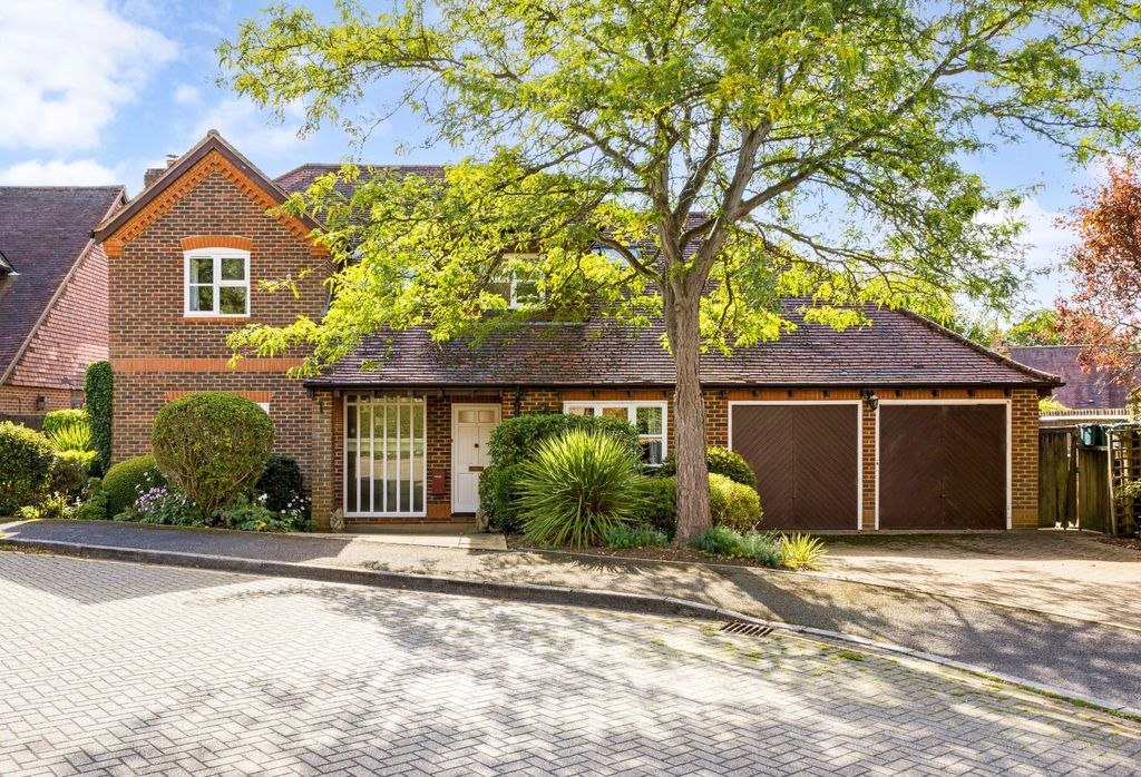 Property photo 1 of 14 Picture No. 33